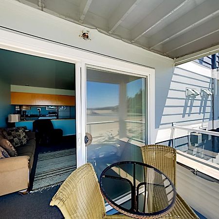 New Listing! Bay-View Beauty w/ Private Balcony condo Lincoln City Zewnętrze zdjęcie
