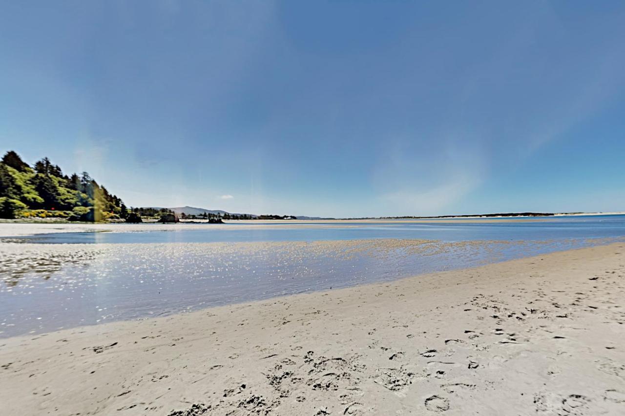New Listing! Bay-View Beauty w/ Private Balcony condo Lincoln City Zewnętrze zdjęcie