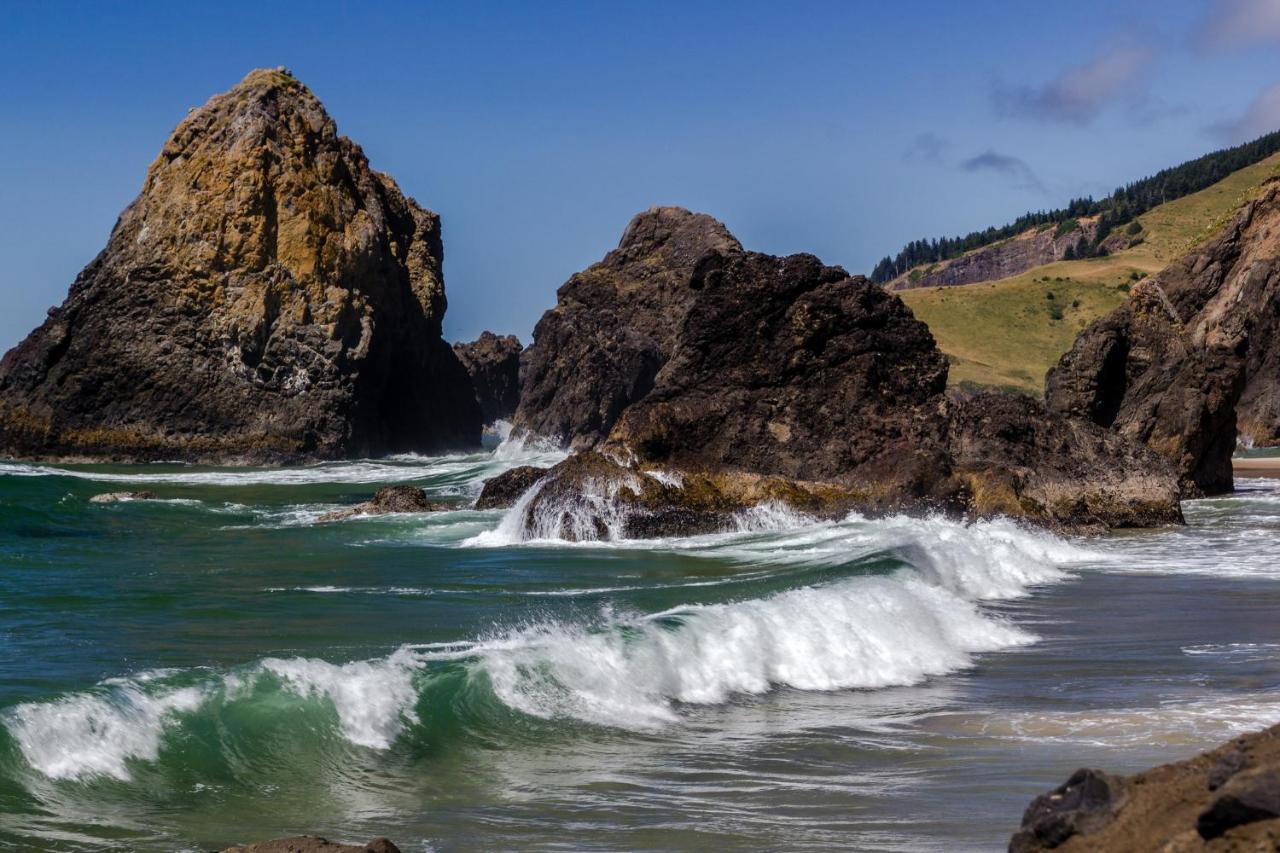 New Listing! Bay-View Beauty w/ Private Balcony condo Lincoln City Zewnętrze zdjęcie