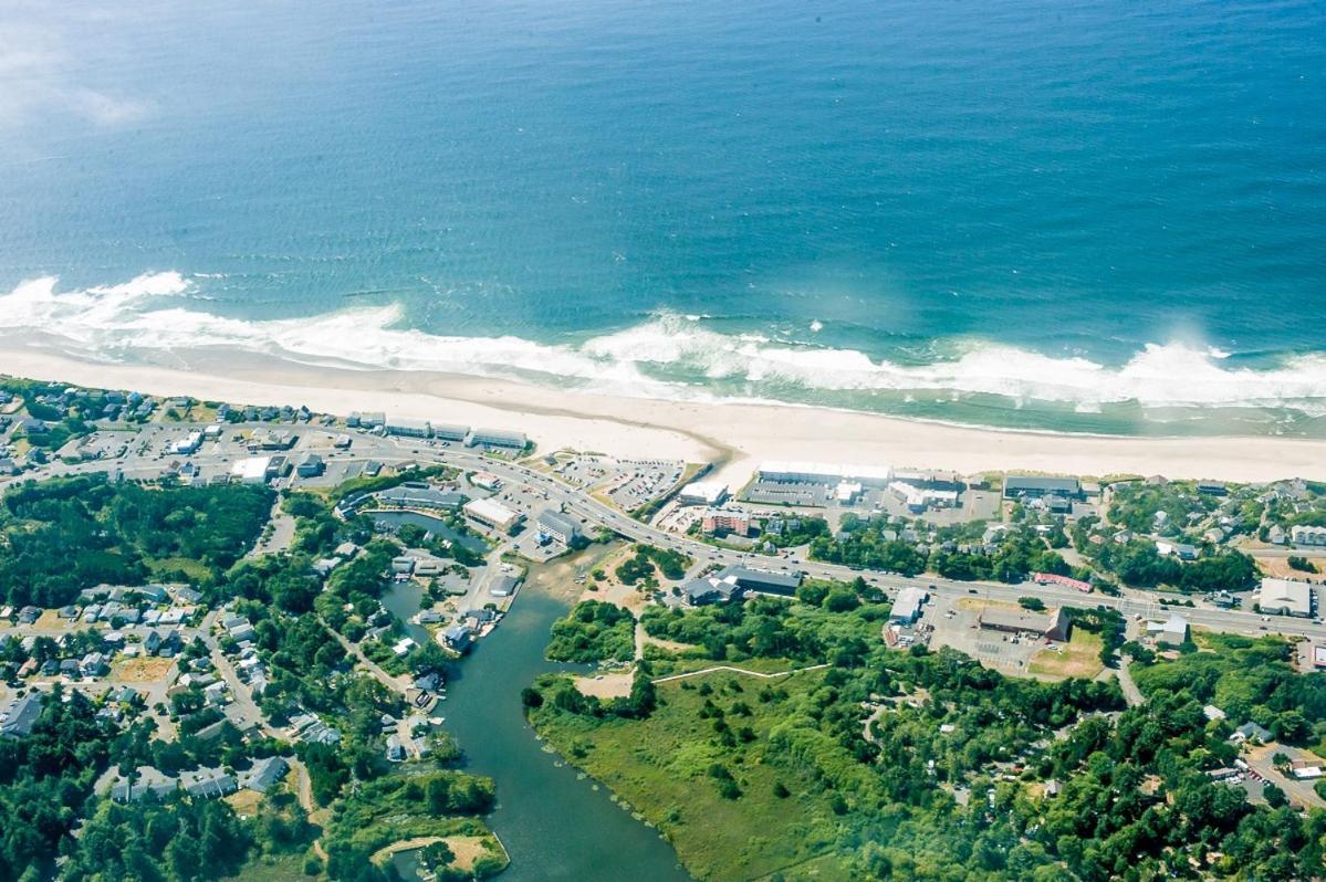 New Listing! Bay-View Beauty w/ Private Balcony condo Lincoln City Zewnętrze zdjęcie